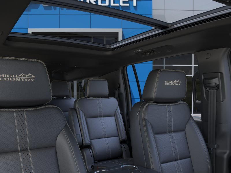 2026 Chevrolet Suburban High Country - Photo 24