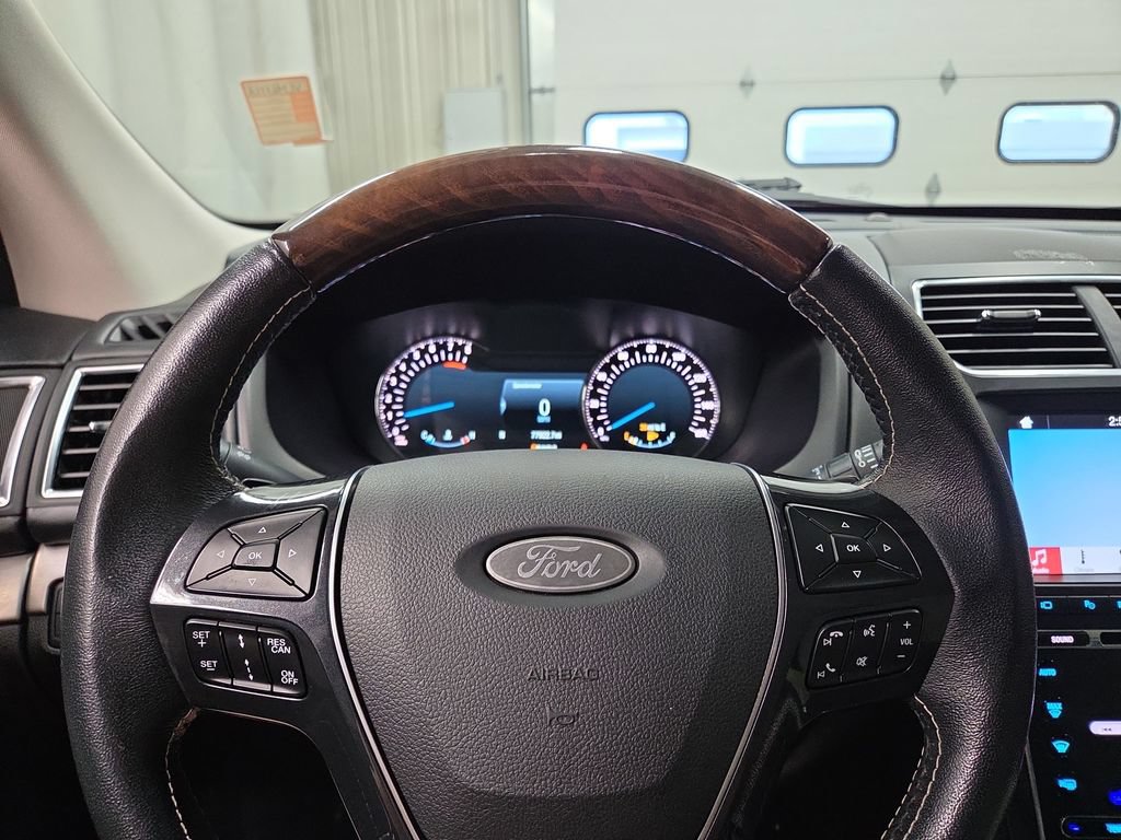 2018 Ford Explorer Platinum - Photo 21