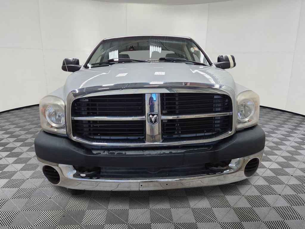 2009 Dodge Ram 2500 Pickup SXT - Photo 7