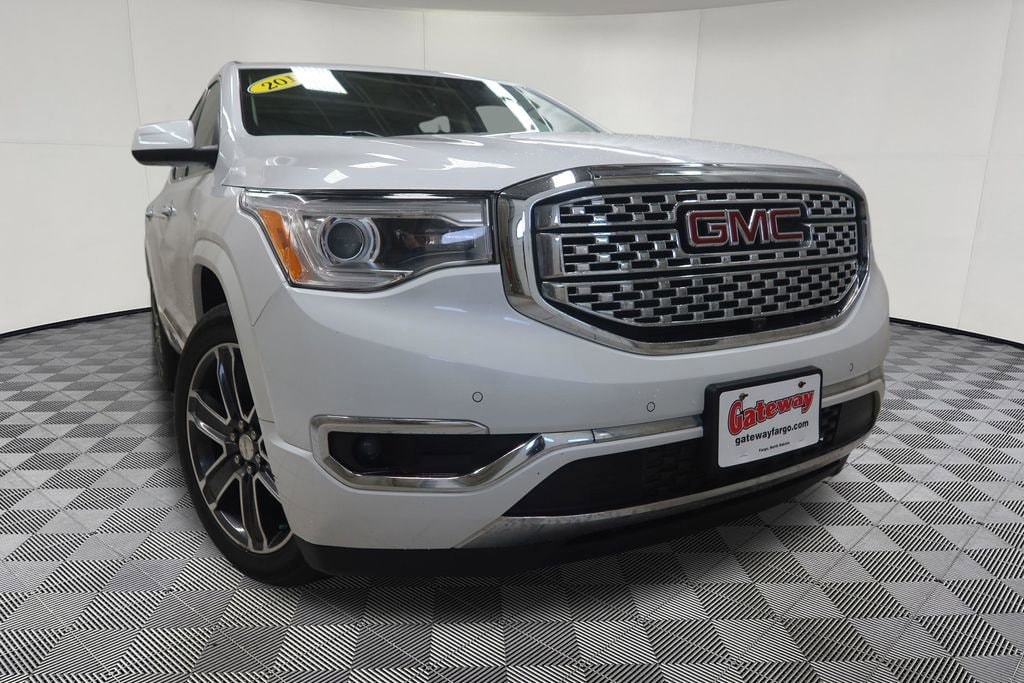 2018 GMC Acadia Denali AWD's photo