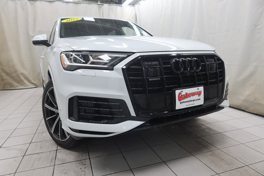 2022 Audi Q7 Premium Plus photo 2