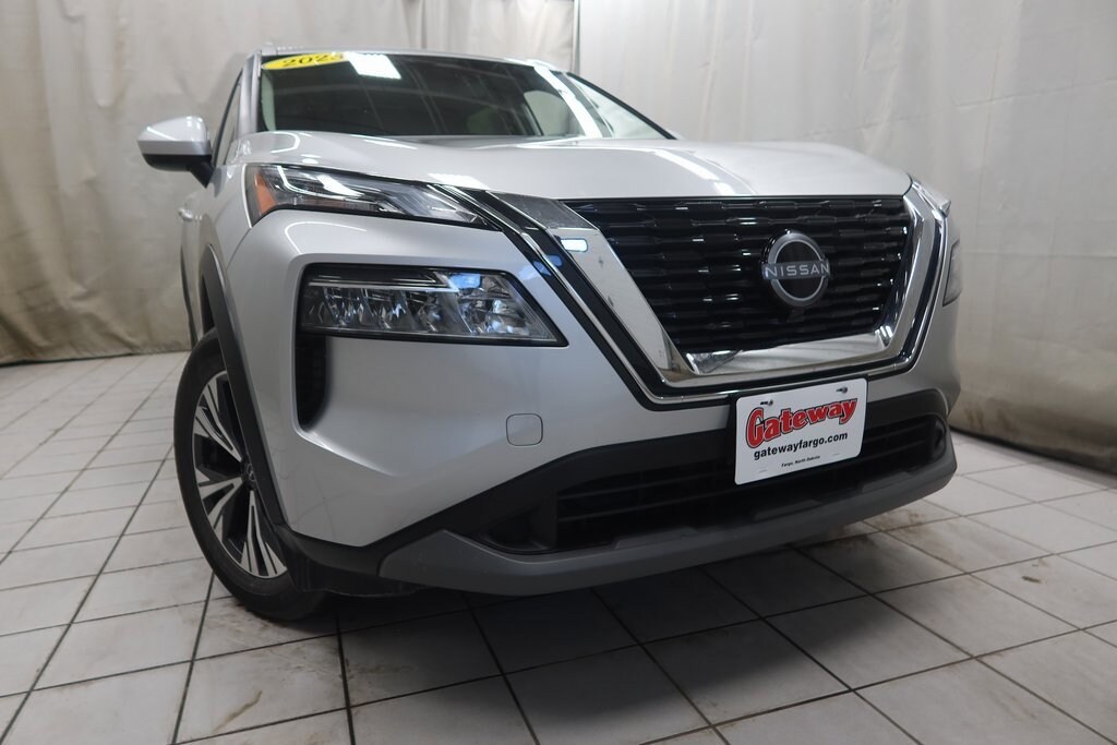 Used 2023 Nissan Rogue SV