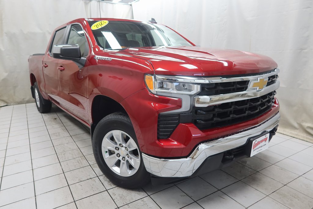 2023 Chevrolet Silverado 1500 LT photo 3