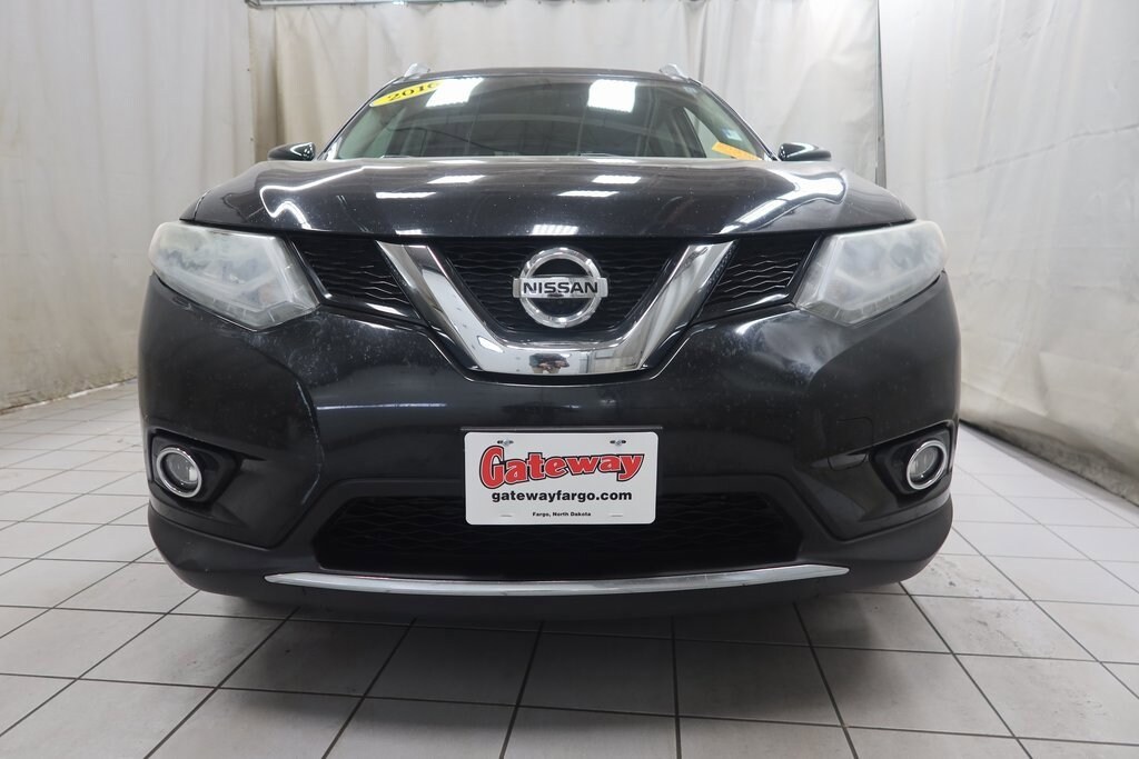 Used 2016 Nissan Rogue SL
