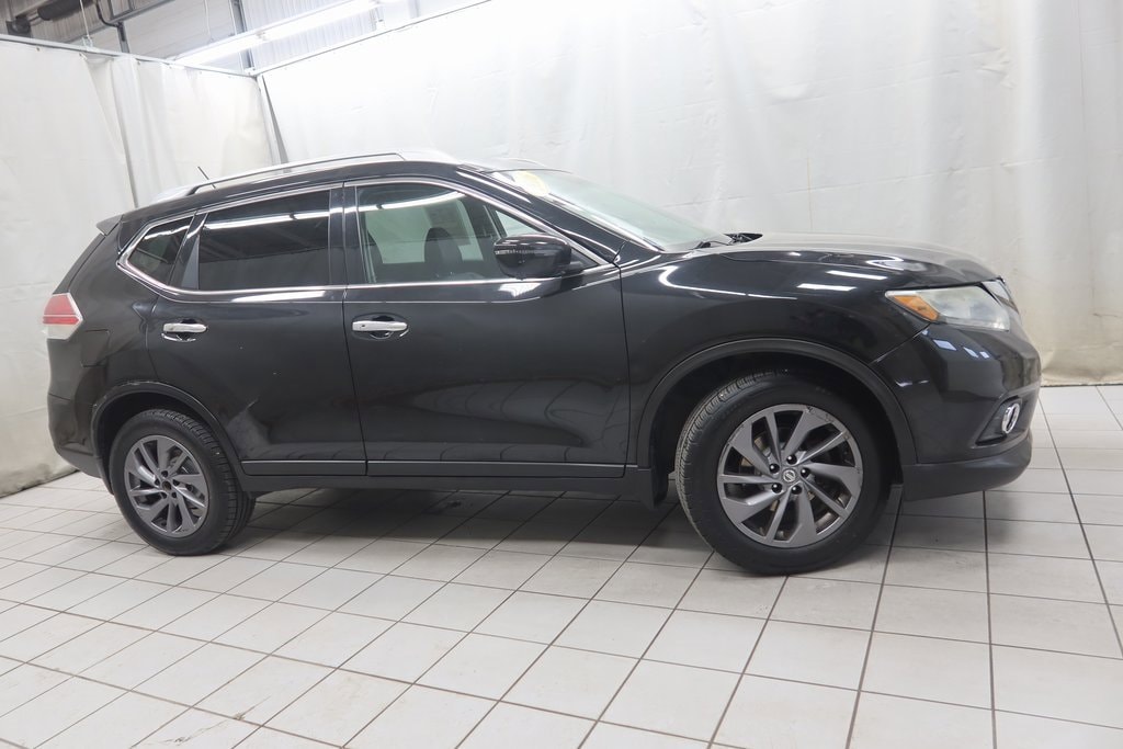 Used 2016 Nissan Rogue SL