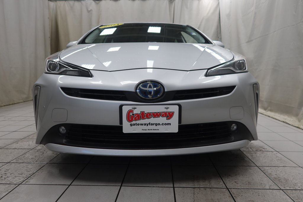 2021 Toyota Prius LE photo 4