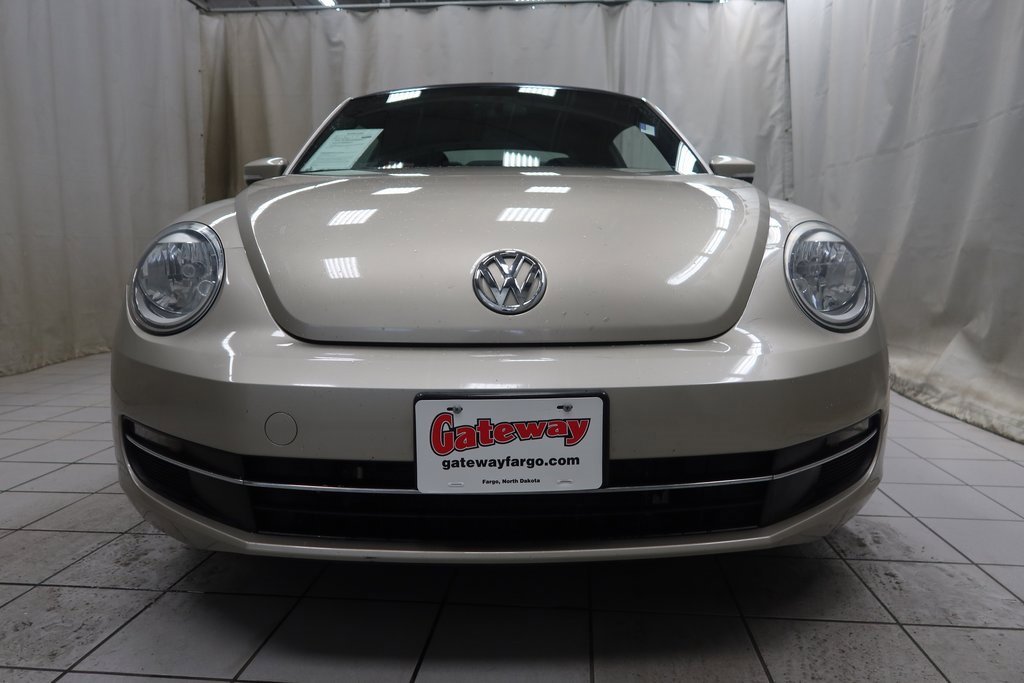 2013 Volkswagen Beetle TDI photo 4