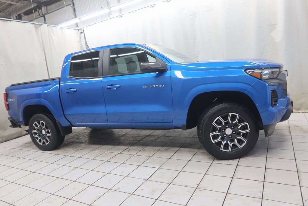 2023 Chevrolet Colorado Truck 