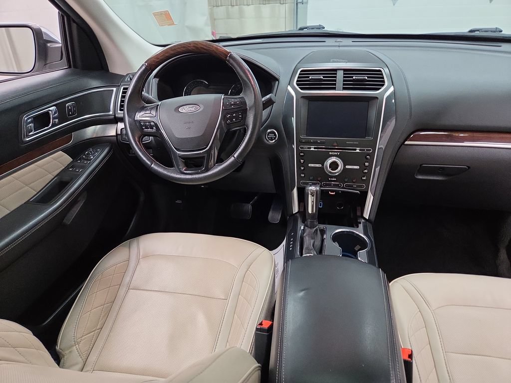 2018 Ford Explorer Platinum - Photo 13