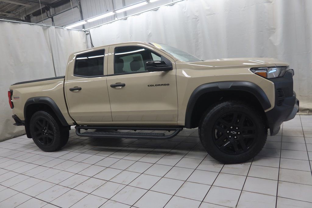2023 Chevrolet Colorado Truck 