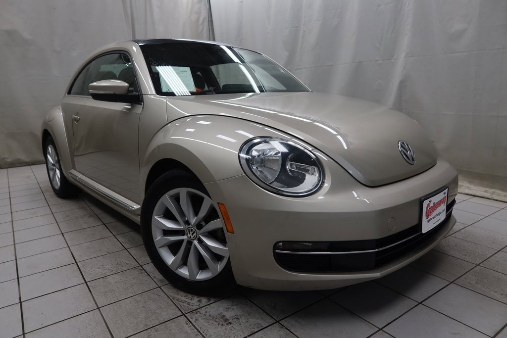 2013 Volkswagen Beetle TDI photo 3