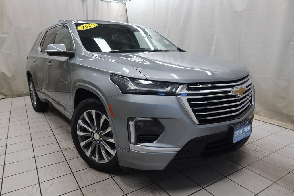 Used 2023 Chevrolet Traverse Premier SUV