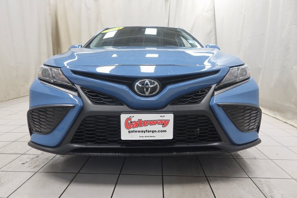 Used 2023 Toyota Camry SE