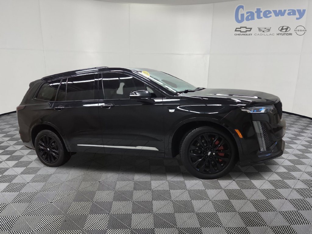 2022 Cadillac XT6