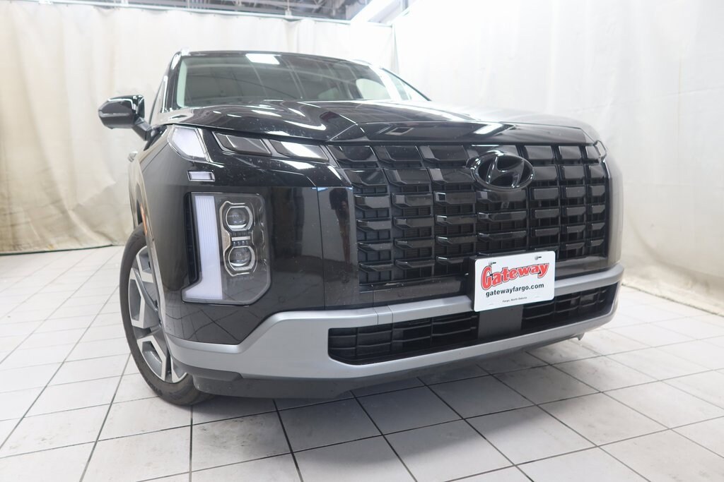 Used 2025 Hyundai Palisade SEL Premium