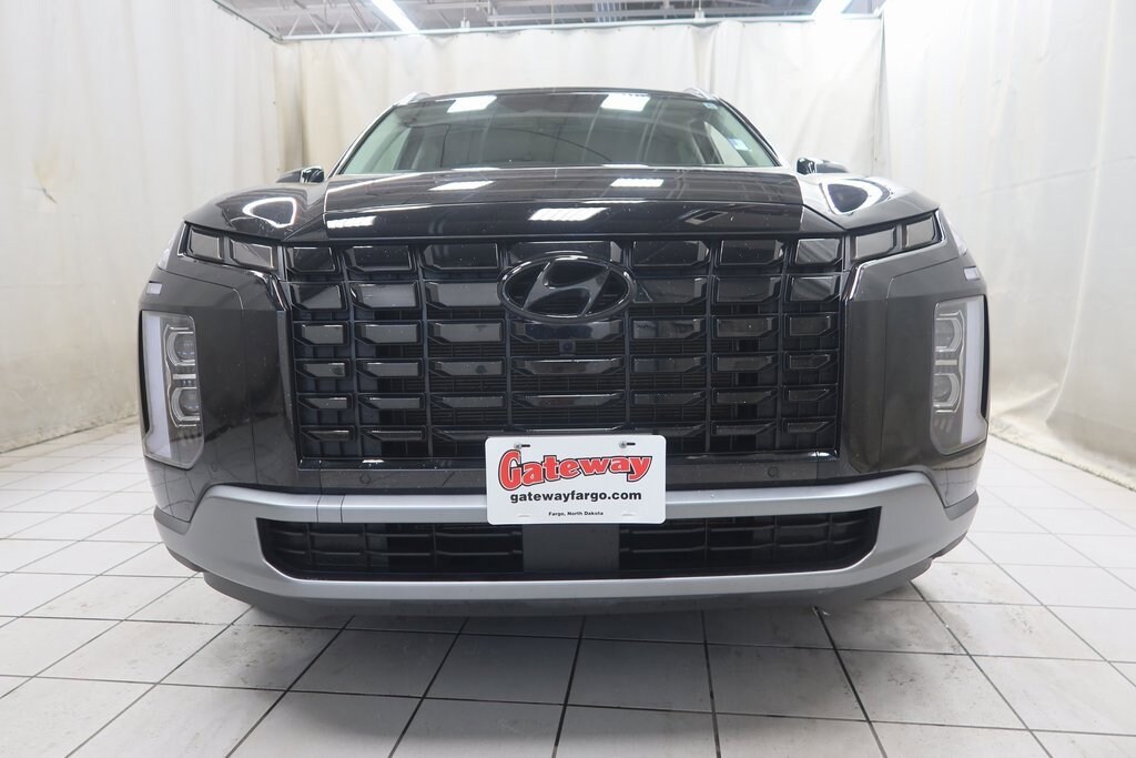 Used 2025 Hyundai Palisade SEL Premium