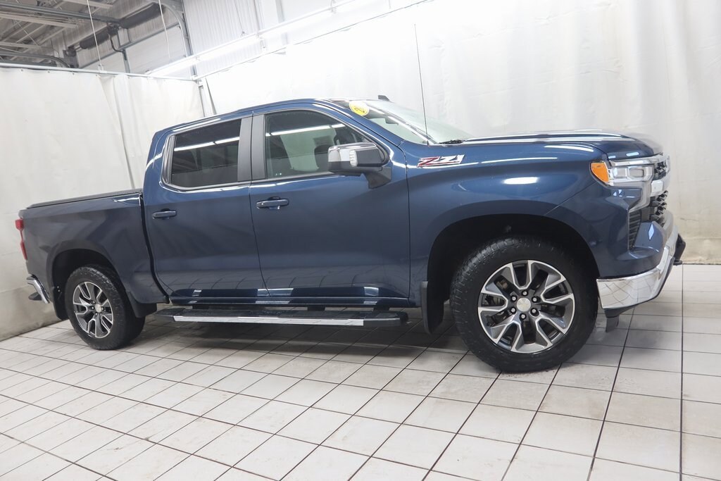 Used 2022 Chevrolet Silverado 1500 LT Truck