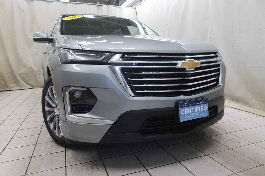 Used 2023 Chevrolet Traverse Premier SUV