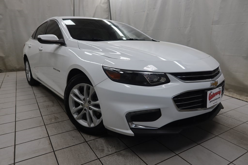 Used 2017 Chevrolet Malibu LT w/1LT Sedan