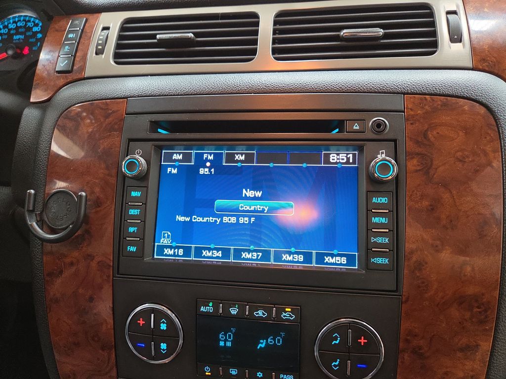 2010 Chevrolet Avalanche LTZ - Photo 15