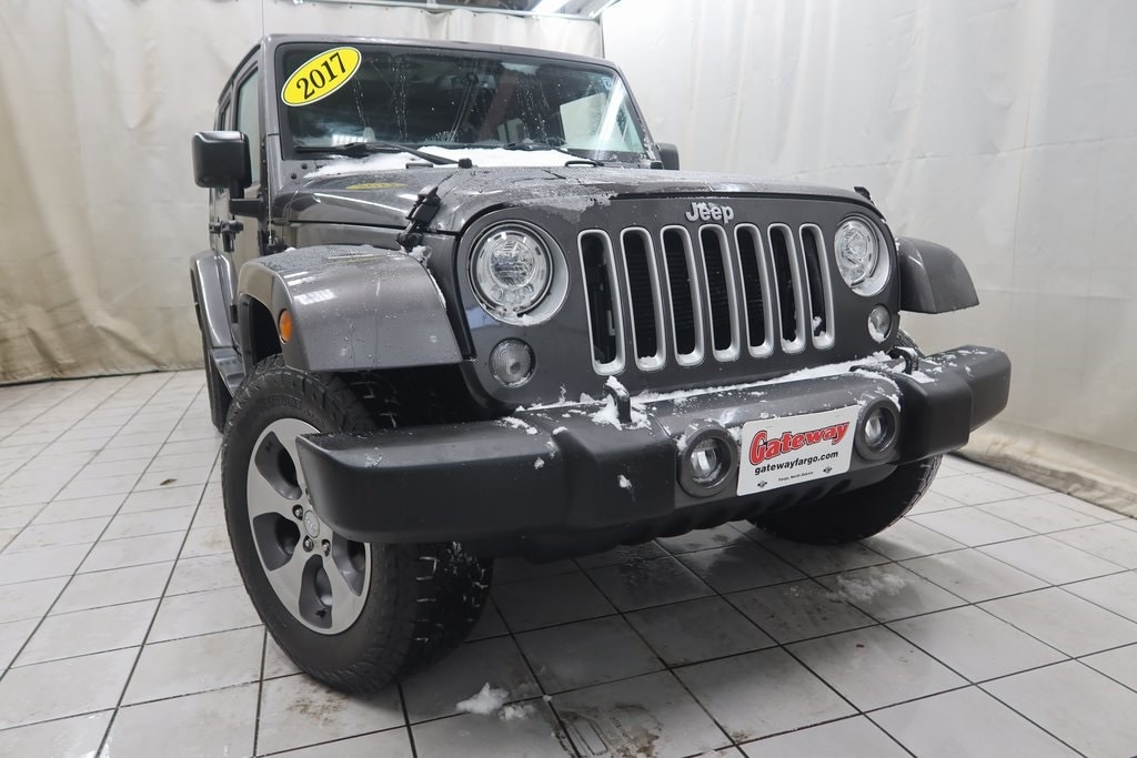 Used 2017 Jeep Wrangler JK Unlimited Sahara 4x4 SUV