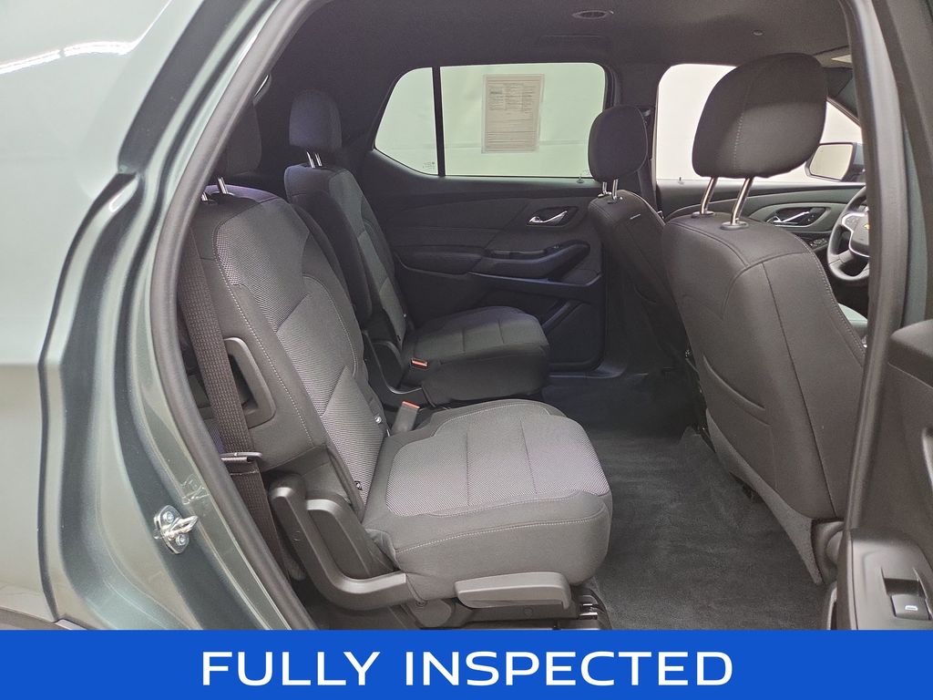 2023 Chevrolet Traverse 1LT - Photo 11