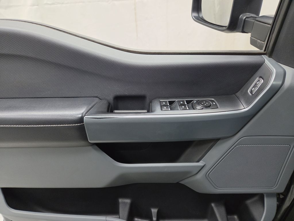 2022 Ford F-150 XLT - Photo 20