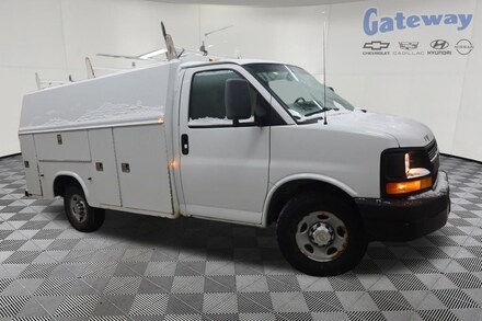 2012 Chevrolet Express Cutaway Work Van Truck