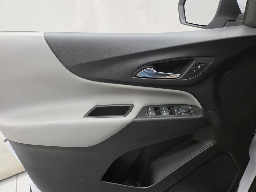 2022 Chevrolet Equinox LT - Photo 19