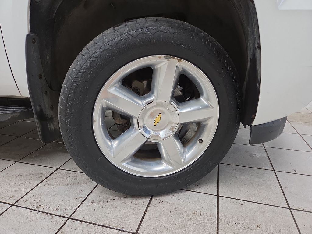 2010 Chevrolet Avalanche LTZ - Photo 8