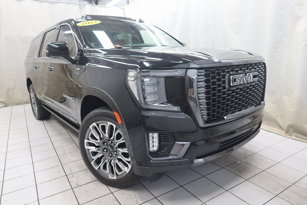2023 Gmc Yukon XL Denali Ultimate photo 3