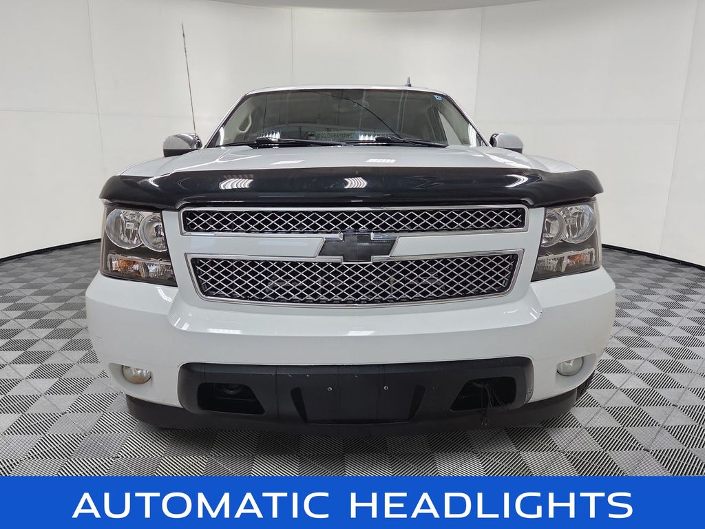2010 Chevrolet Avalanche LTZ - Photo 5