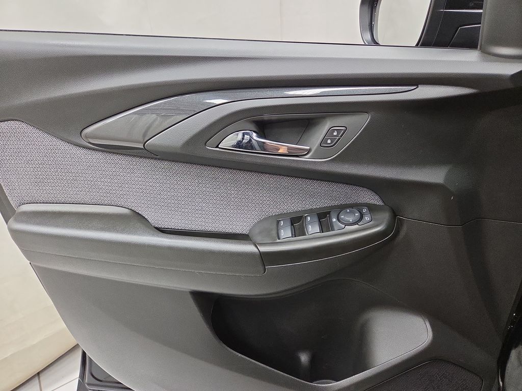 2023 Chevrolet TrailBlazer LT - Photo 19