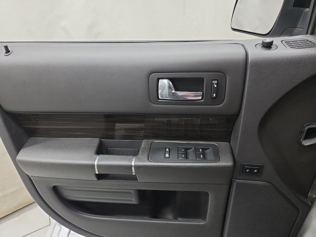 2019 Ford Flex SEL - Photo 20