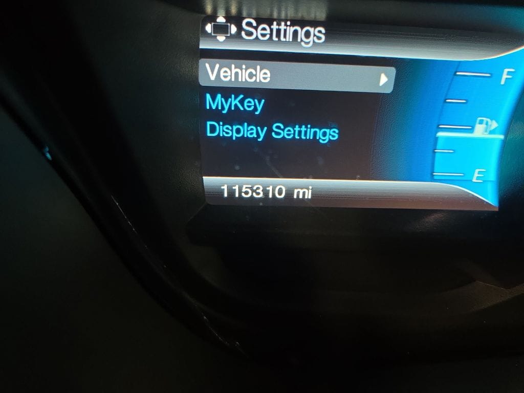 2015 Ford Explorer XLT - Photo 23
