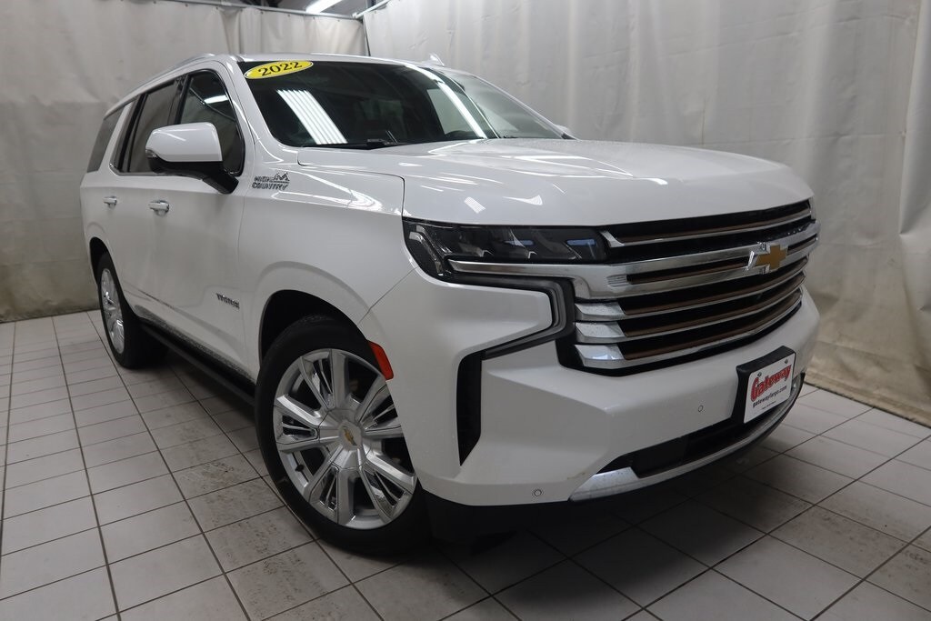 2022 Chevrolet Tahoe High Country photo 2