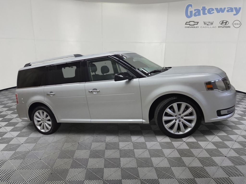 2019 Ford Flex SEL - Photo 1