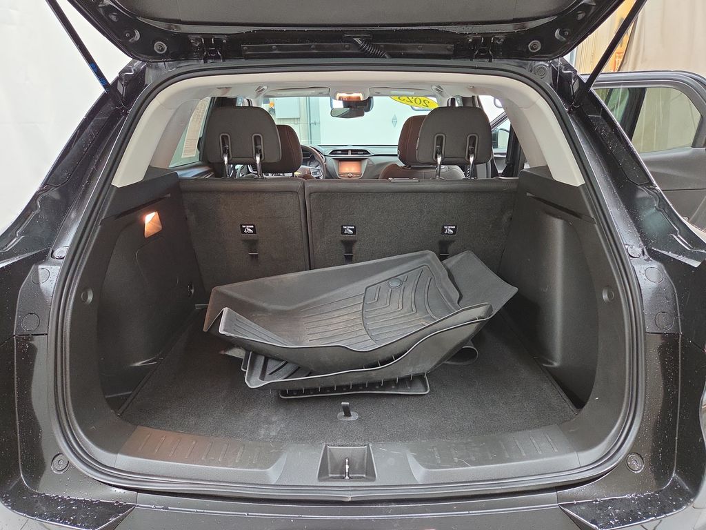 2023 Chevrolet TrailBlazer LT - Photo 9