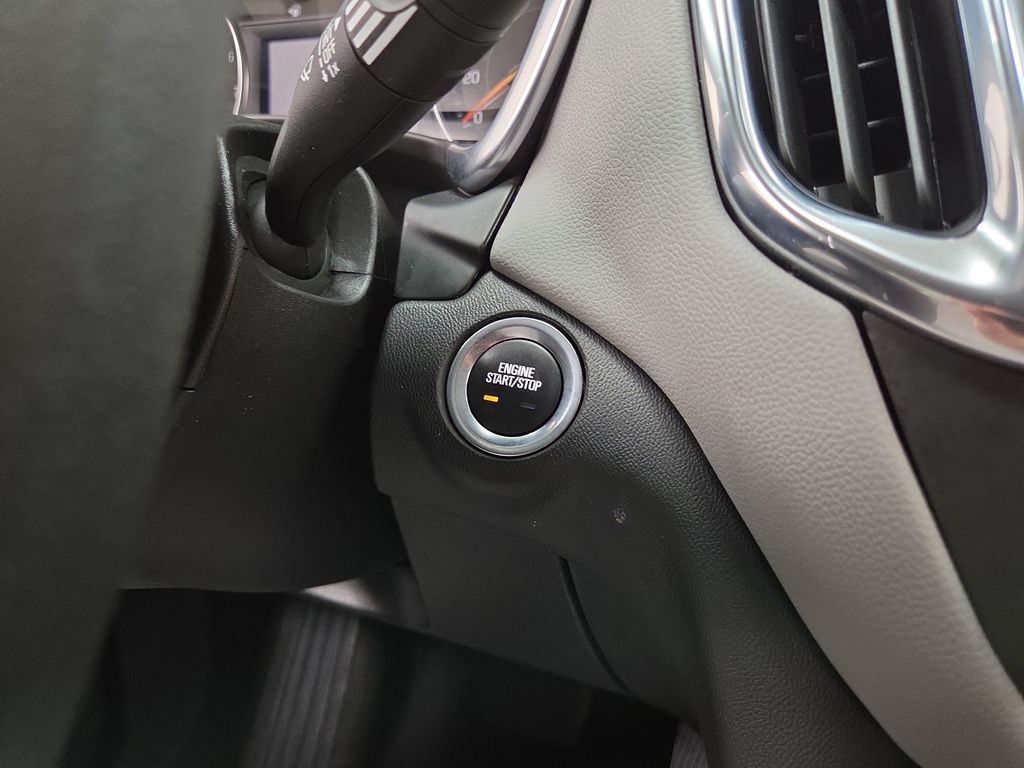 2022 Chevrolet Equinox LT - Photo 16