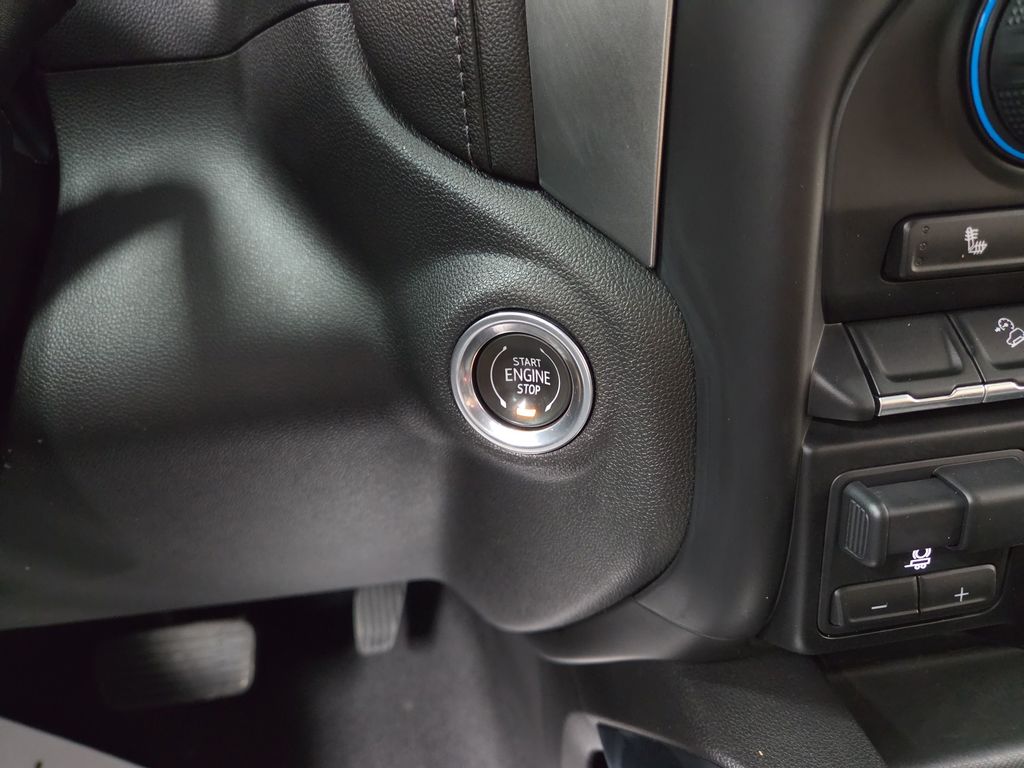2019 Chevrolet Silverado 1500 RST - Photo 16