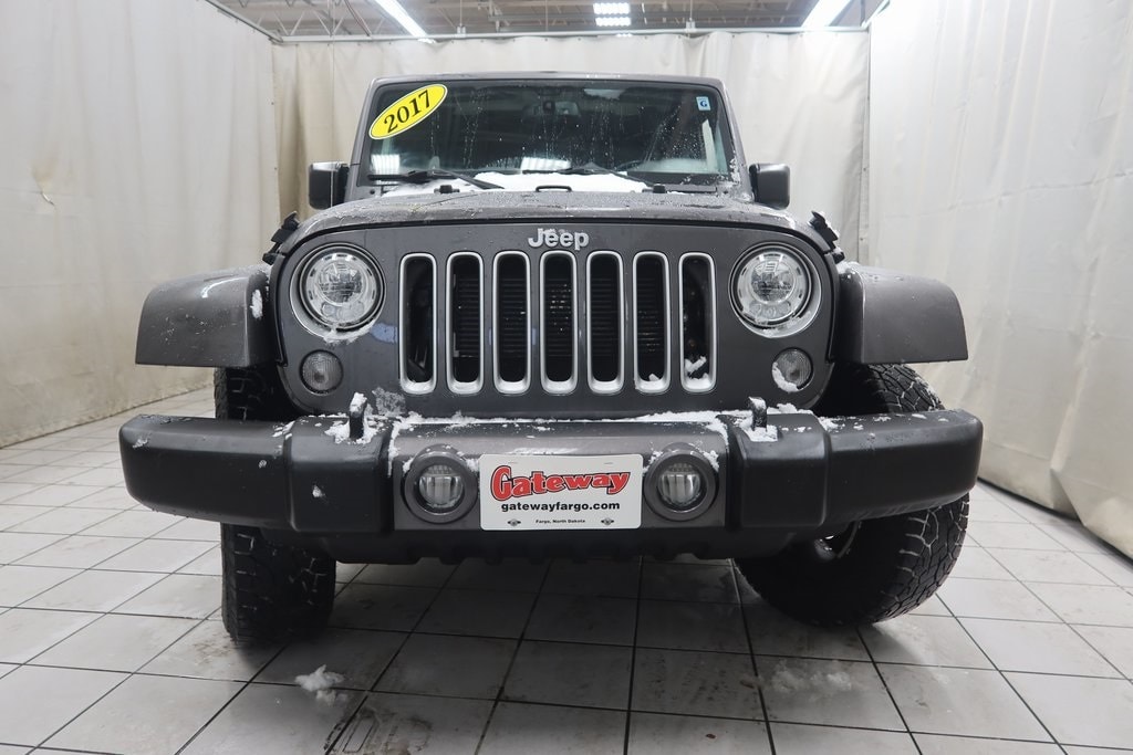 Used 2017 Jeep Wrangler JK Unlimited Sahara 4x4 SUV