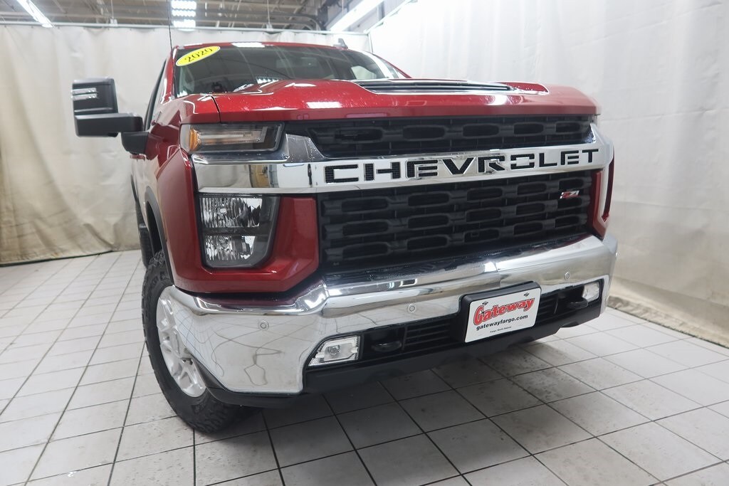 2020 Chevrolet Silverado 2500HD LT photo 2