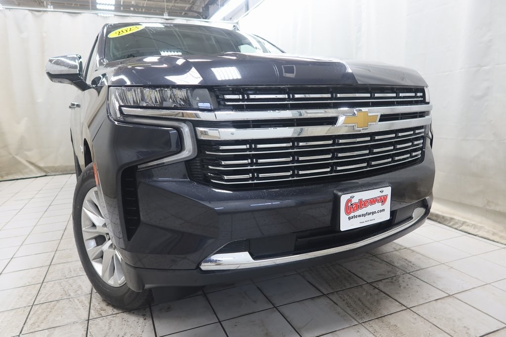 Used 2023 Chevrolet Suburban Premier with VIN 1GNSKFKD8PR335378 for sale in Fargo, ND
