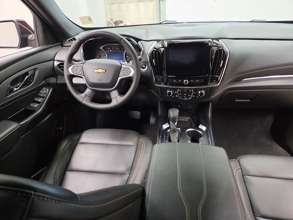 2023 Chevrolet Traverse 3LT - Photo 13