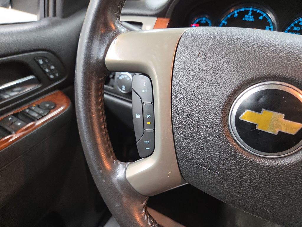 2010 Chevrolet Avalanche LTZ - Photo 18