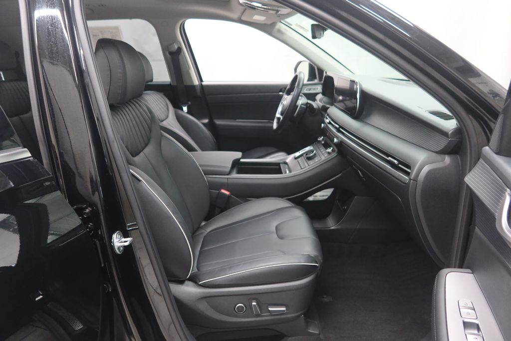 2023 Hyundai Palisade Limited - Photo 13