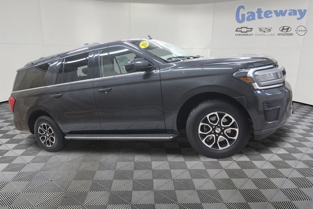 2023 Ford Expedition XLT MAX 4x4's photo