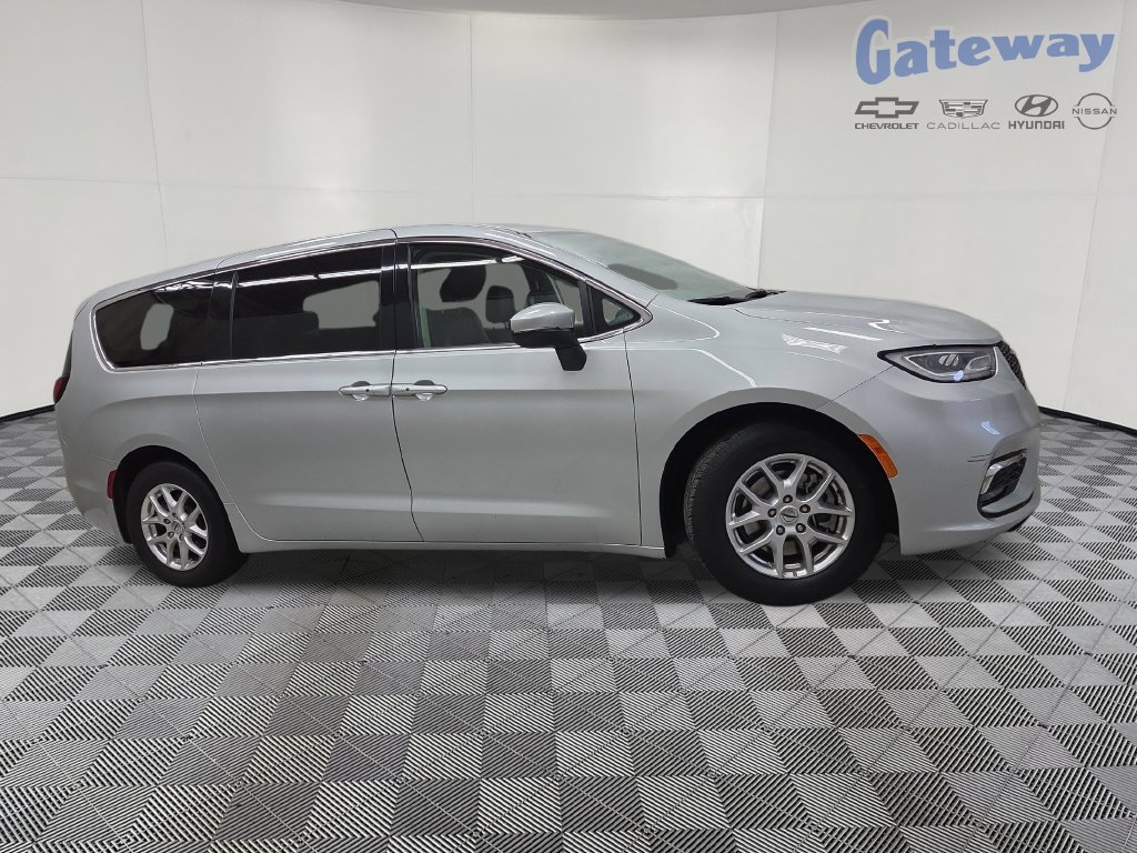 2023 Chrysler Pacifica