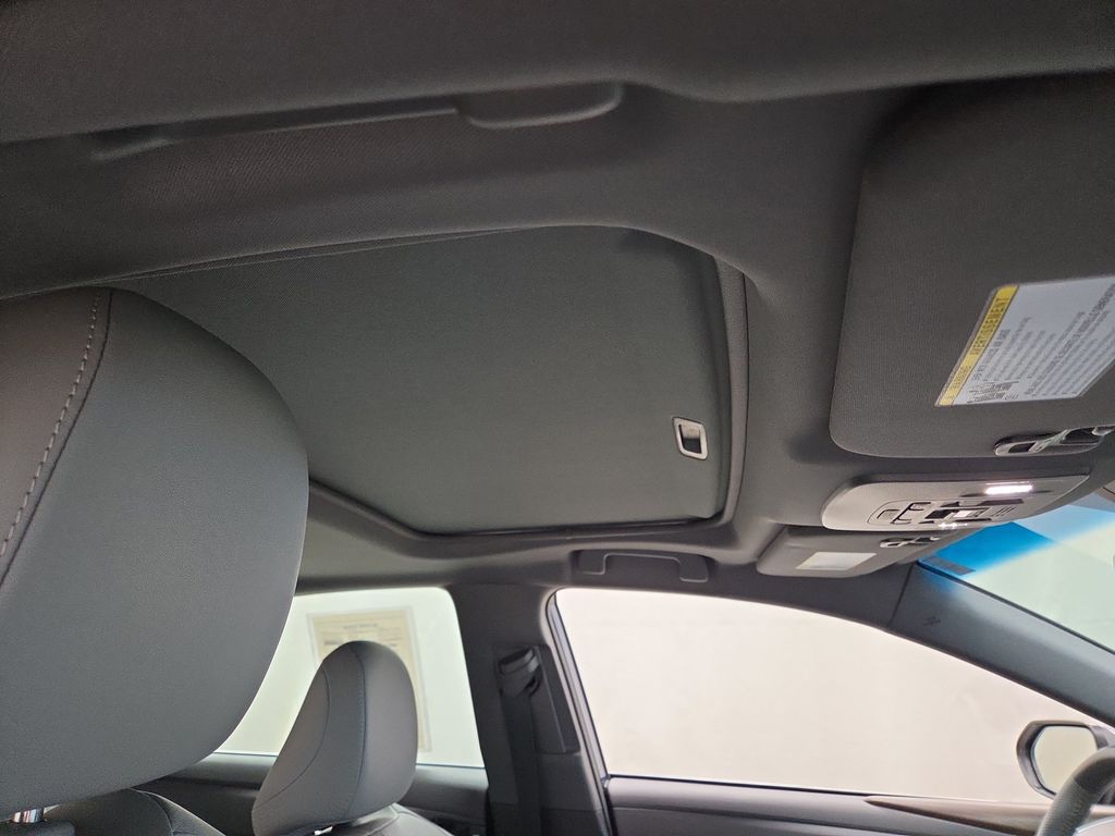 2021 Toyota Avalon Limited - Photo 12