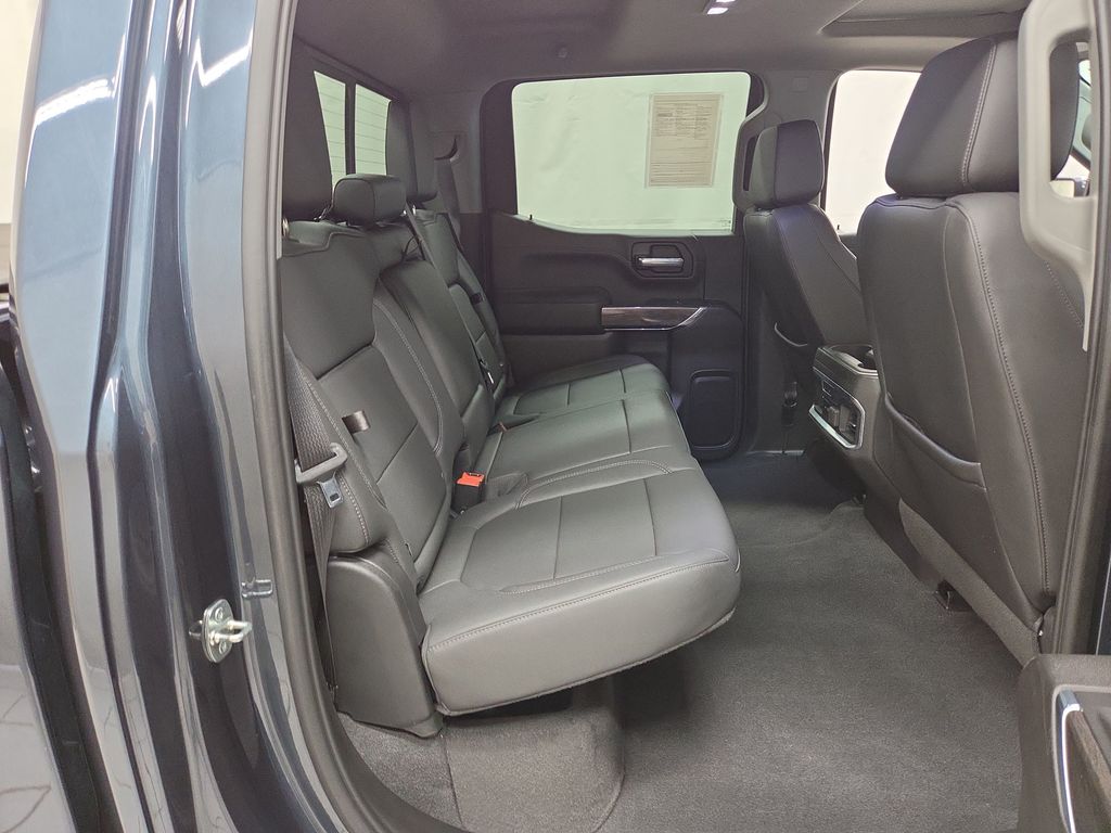 2021 Chevrolet Silverado 1500 LTZ - Photo 9